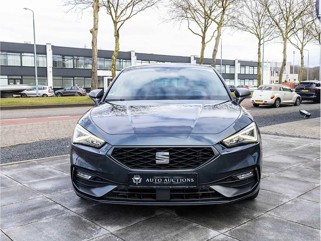 Seat leon 1.4 tsi ehybrid phev fr-line 204pk automaat 2020 keyless go & entry achteruitrijcamera stoel&stuurverwarmd - afbeelding 30 van  31