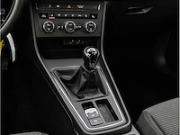 Seat leon 1.5 tsi style 2019 navigatiesysteem stoelverwarming carplay/android parkeersensoren 16"inch hagelschade - afbeelding 11 van  32