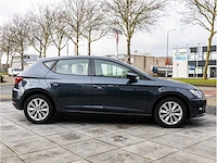 Seat leon 1.5 tsi style 2019 navigatiesysteem stoelverwarming carplay/android parkeersensoren 16"inch hagelschade - afbeelding 29 van  32