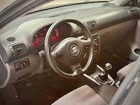 Seat leon 1.6 16v stella, 77-ls-rj - afbeelding 11 van  14