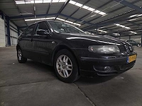Seat leon 1.6-16v stella , 80-pr-dg en km stand - afbeelding 6 van  8