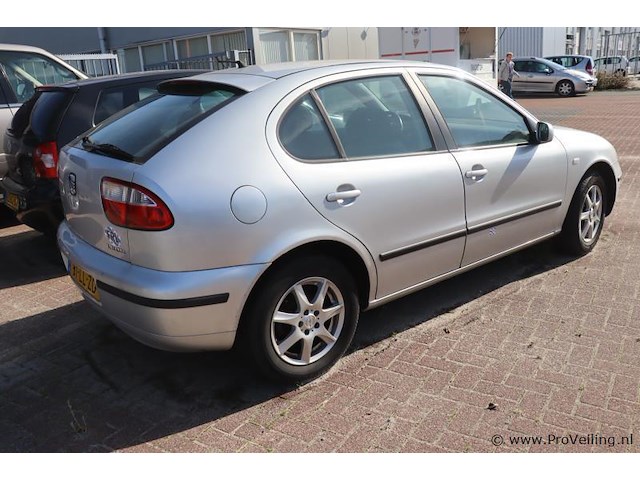 Seat leon 1.6 benzine 16v| bwjr. 2003 | kenteken: 81-ll-zd - afbeelding 21 van  24