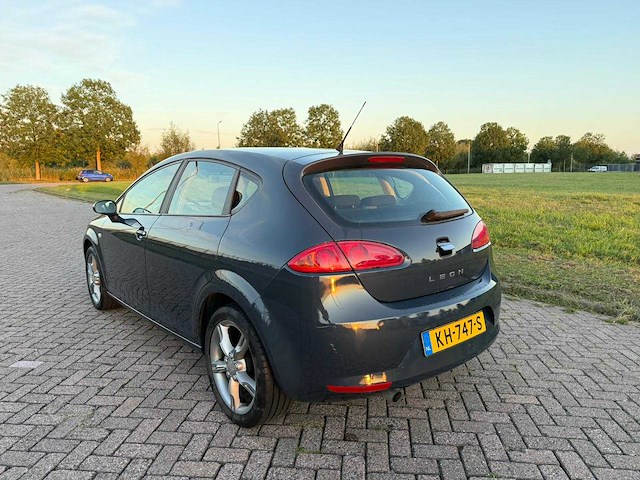 Seat leon 1.6 reference , kh-747-s - afbeelding 14 van  19