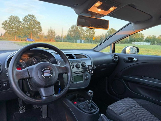 Seat leon 1.6 reference , kh-747-s - afbeelding 17 van  19