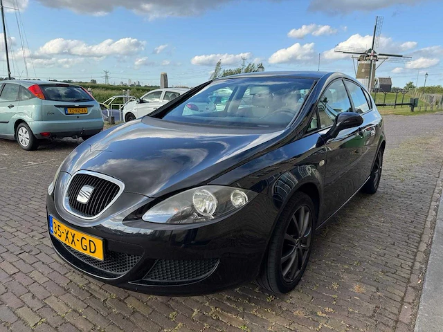 Seat leon 1.6 sportstyle 35-xx-gd - afbeelding 9 van  16