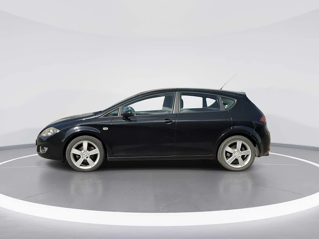Seat leon 1.6 stylance car 2005 | 23-rz-lv i - afbeelding 23 van  25