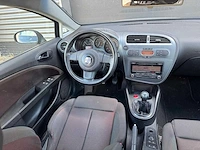 Seat leon 1.6 stylance car 2005 | 23-rz-lv i - afbeelding 25 van  25