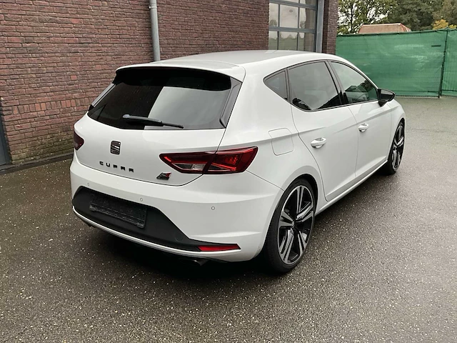 Seat leon cupra - personenauto - afbeelding 18 van  23