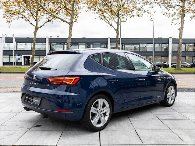 Seat leon fr 2.0 tsi 190pk automaat 2018 beats audio achteruitrijcamera stoelverwarming carplay/android dab 17"inch - afbeelding 28 van  32