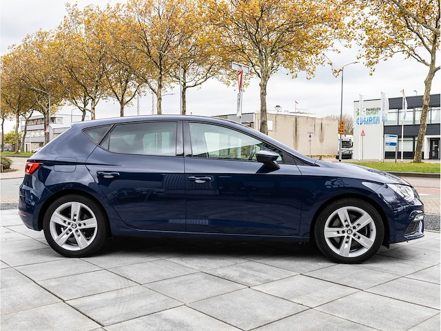 Seat leon fr 2.0 tsi 190pk automaat 2018 beats audio achteruitrijcamera stoelverwarming carplay/android dab 17"inch - afbeelding 29 van  32