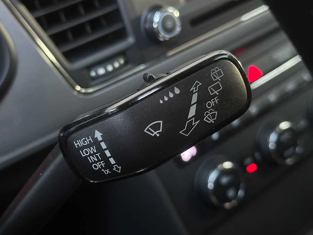 Seat leon sc 1.4 tsi act fr dyn. 150pk 2014, n-361-bh - afbeelding 34 van  43