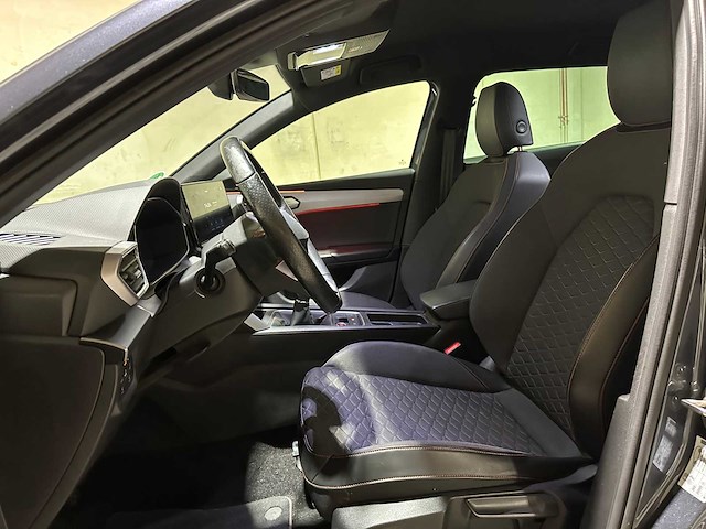 Seat leon sportstourer 1.5 tsi fr launch edition 150pk 2021, k-051-pp - afbeelding 24 van  39