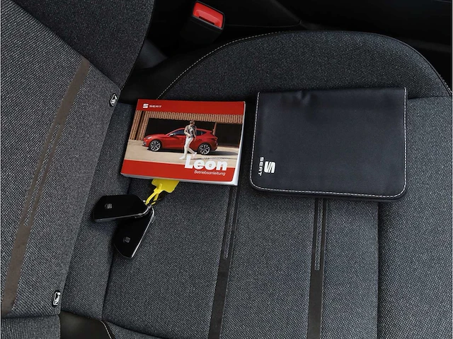 Seat leon sportstourer ehybrid xcellence 1.4 tsi phev 204pk automaat 2021 - afbeelding 32 van  42