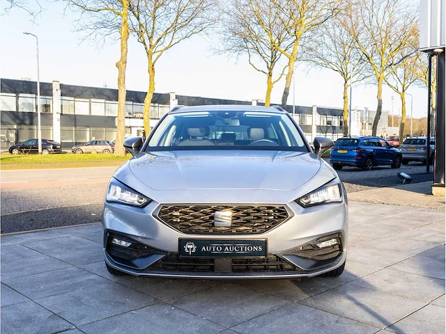 Seat leon sportstourer fr 1.5 etsi automaat 2021 virtual cockpit led dab carplay/android getint glas 17"inch - afbeelding 24 van  25