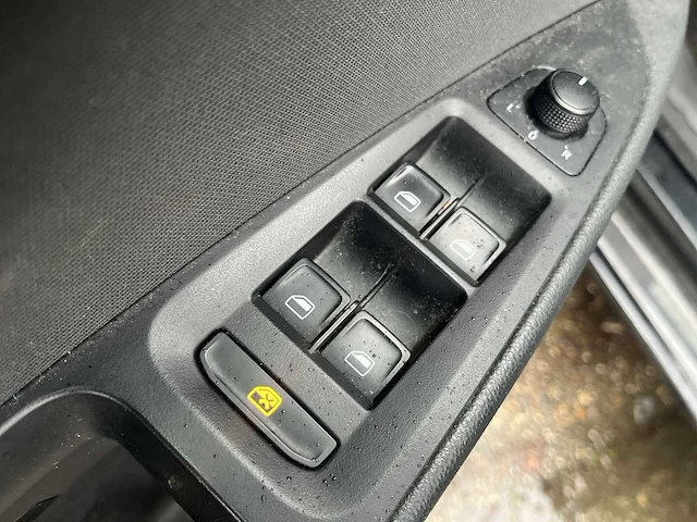 Seat leon st 1.2 tsi style first edition - 2014 | nt-085-j - afbeelding 3 van  25