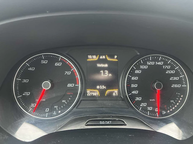Seat leon st 1.2 tsi style first edition - 2014 | nt-085-j - afbeelding 4 van  25