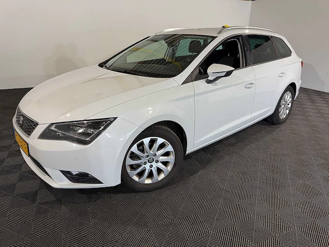 Seat leon st 1.6 tdi sty. con.eco, hs-187-p - afbeelding 1 van  18
