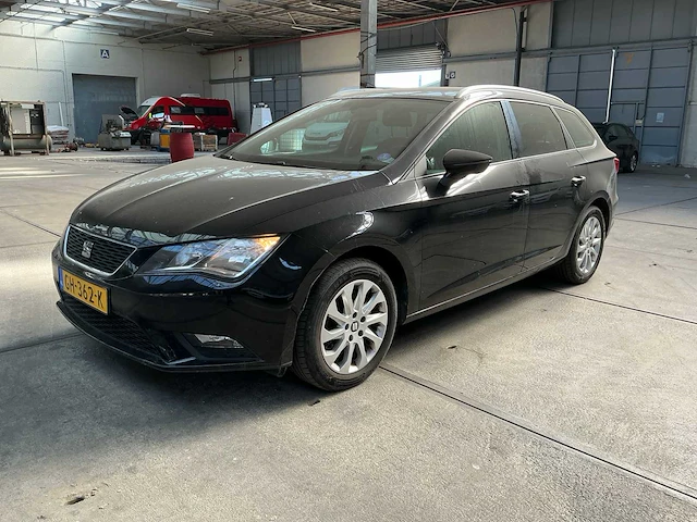 Seat leon st bedrijfswagen (gh-362-k) - afbeelding 1 van  22