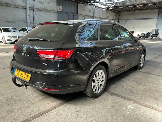 Seat leon st bedrijfswagen (gh-362-k) - afbeelding 17 van  22