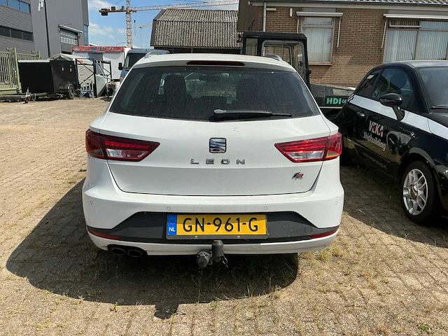 Seat leon st personenauto (gn-961-g) - afbeelding 21 van  25