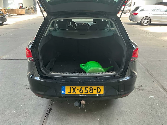 Seat leon st personenauto (jx-658-d) - afbeelding 13 van  26