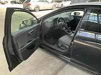 Seat leon st personenauto (jx-658-d) - afbeelding 23 van  26