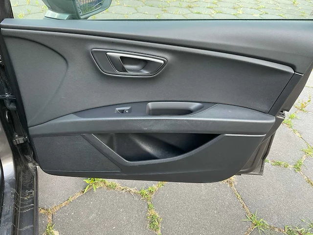 Seat leon st tdi 4-xxl-19 - afbeelding 11 van  47