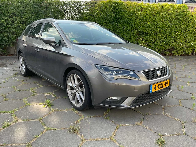 Seat leon st tdi 4-xxl-19 - afbeelding 1 van  47