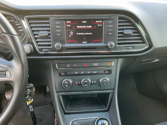 Seat leon st tdi 4-xxl-19 - afbeelding 27 van  47