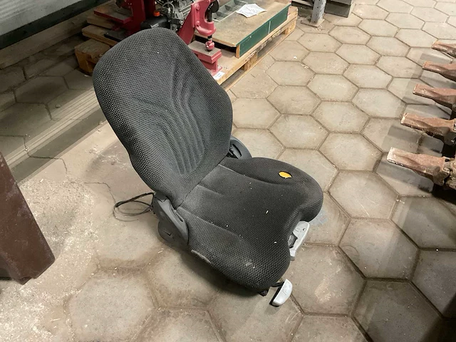 Seat - afbeelding 1 van  4