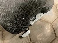 Seat - afbeelding 4 van  4