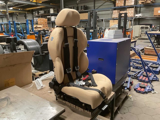 Seat - afbeelding 1 van  8