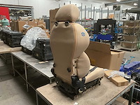 Seat - afbeelding 4 van  8
