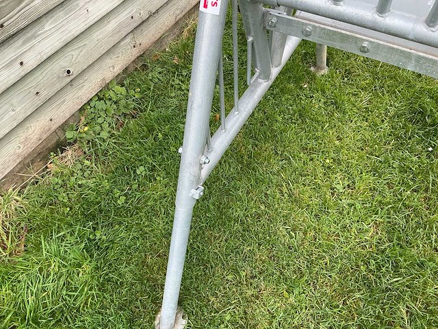 Seegers vrijstaande hooiruif / voerhek - afbeelding 12 van  13