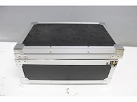 Seetec metalen koffer voor seetec 156" atem156 monitor - afbeelding 1 van  1