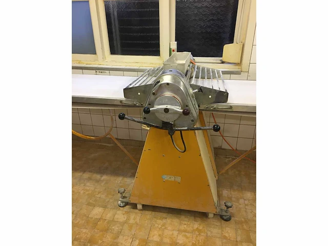Seewer rondo - 4-604 - uitroller - afbeelding 2 van  6