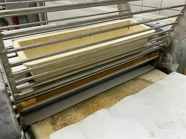 Seewer rondo deeg uitrolmachine - afbeelding 7 van  11