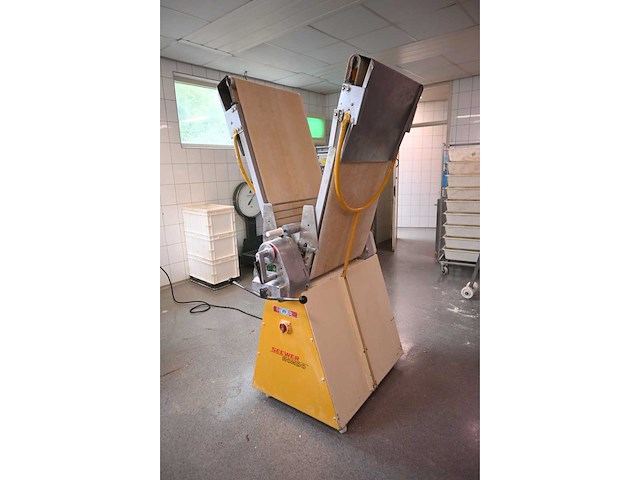 Seewer rondo s- syn. 603 uitrolmachine - afbeelding 9 van  9