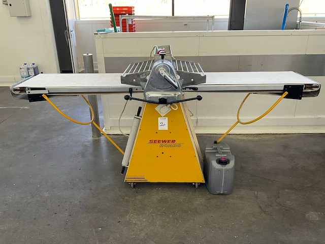 Seewer rondo uitrolmachine - afbeelding 1 van  9