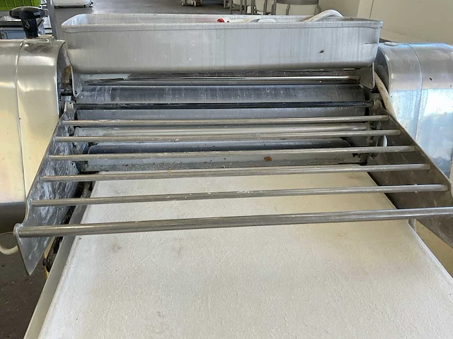 Seewer rondo uitrolmachine - afbeelding 6 van  9