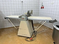 Seewer syn. 603 uitroltafel - afbeelding 1 van  9
