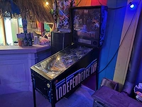 Sega independence day flipperkast - afbeelding 8 van  18