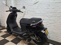 Segway e125s 45 km elektrische bromscooter - afbeelding 3 van  8