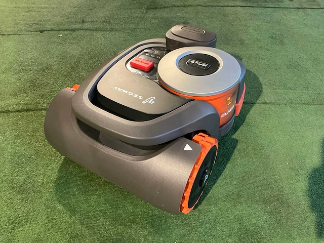 Segway navimow h3000e-vf robot grasmaaier - afbeelding 4 van  6