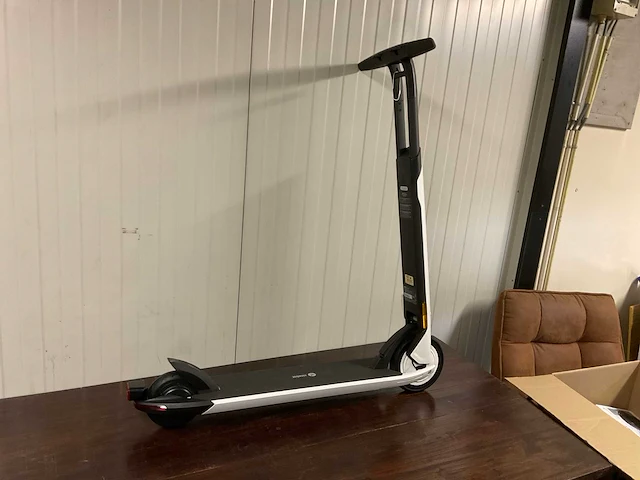 Segway ninebot kickscooter air t15e step (2x) - afbeelding 6 van  14