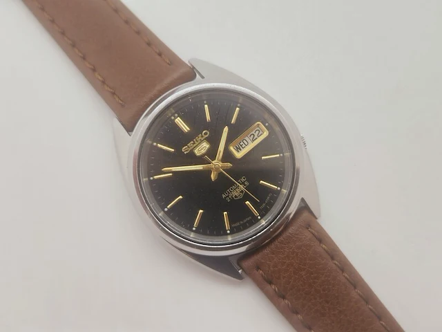 Seiko 5 day date mod automatisch herenhorloge - afbeelding 2 van  8