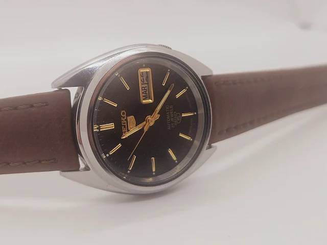 Seiko 5 day date mod automatisch herenhorloge - afbeelding 6 van  8