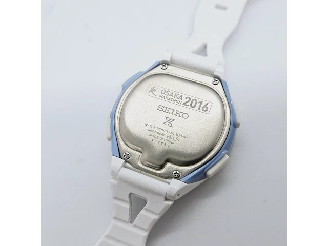 Seiko smart lap osaka marathon 2016 digitaal horloge - afbeelding 8 van  9