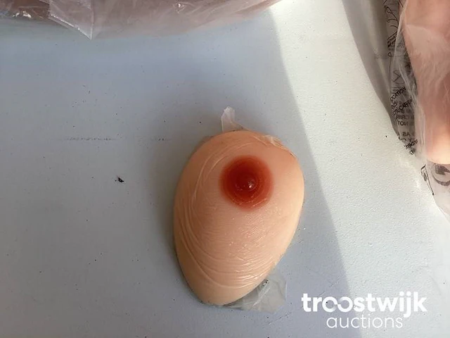 Seks artikelen - afbeelding 3 van  7