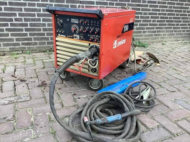 Selco arkoquad mig lasapparaat - afbeelding 1 van  8